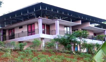 VILLA MODERN VIEW GN. MANGLAYANG DAN KOTA BANDUNG TANAH LUAS HARGA MURAH DI CILENGKRANG BANDUNG