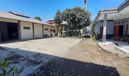 RUMAH DAN GUDANG HITUNG TANAH MAIN ROAD RAYA BOJONGSOANG BANDUNG