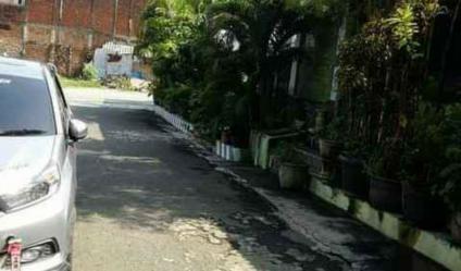 Rumah 1½ lantai Balongsari Surabaya Barat