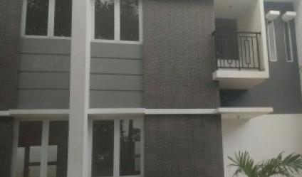 Dijual Rumah di Bojong Kulur Townhouse Bebas Banjir