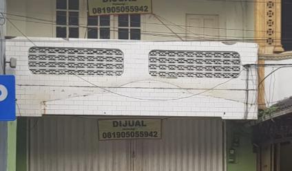 Jual ruko tepi jalan a.yani  ruko/tanah
