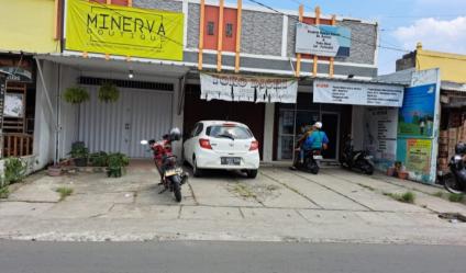 Kios cocok untuk usaha anda pinggir jalan angkot area Depok