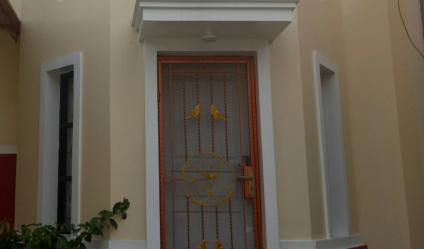 House for Rent, Furnish Furniture, lokasi depan TranStudio Cibubur, hub. 08128415018