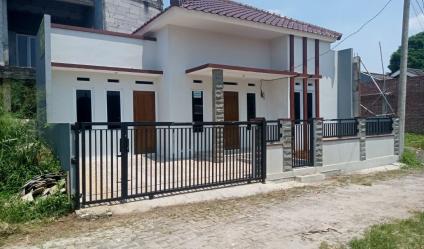 Dilokasi strategis di kalimulya depok, Rumah cantik, elegan
