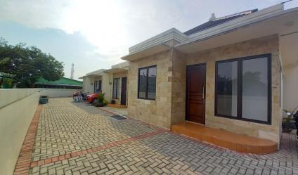 Siap huni, rumah dekat stasiun depok lama, turun harga!!