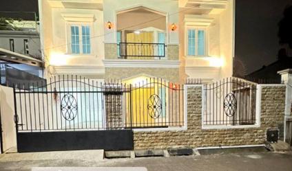 Dijual Rumah mewah 5 kamar Pondok Bambu Duren Sawit Jakarta Timur 