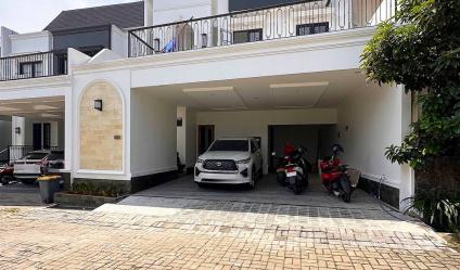 Rumah eropa klasik dekat Andara Jagakarsa Jakarta Selatan bonus minipool 
