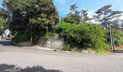 TANAH PADAT  DI CIBURIAL-DAGO,BANDUNG
