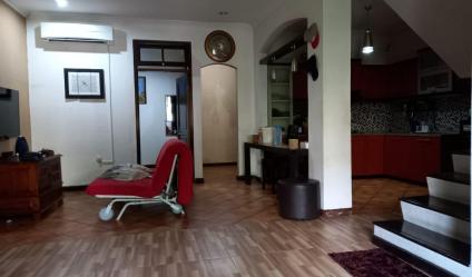 Rumah minimalis Modern di Legenda Wisata Cibubur,Cibubur
