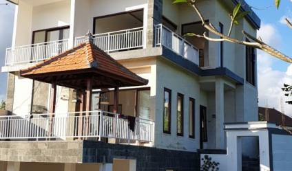 Bu mendesak, villa dijual cepat Di Gianyar Bali surat SHM+IMB