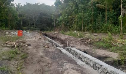 Sangat cocok untuk dikembangkan menjadi restoran lokasi Jalan wates