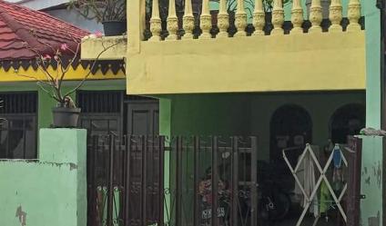 Hanya 150 meter ke Jalan Bintaro Raya! Rumah Apa Adanya! 