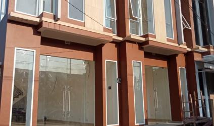 Dijual ruko mewah di Jl. Kahfi, Jaksel. Luas 90/130, 5 menit dr pintu tol andara