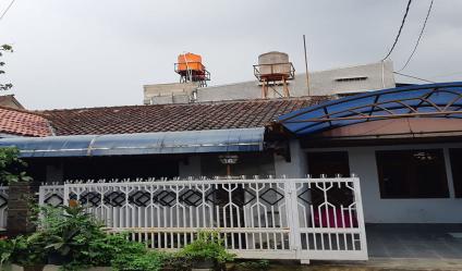 RUMAH 3 KAMAR TIDUR 2 KAMAR MANDI  DEKAT TOSERBA GRIYA ARCAMANIK BANDUNG