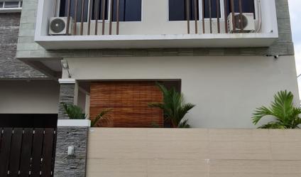 Dijual Rumah desain Mewah Lokasi di Sembego Maguwoharjo, timur lottemart