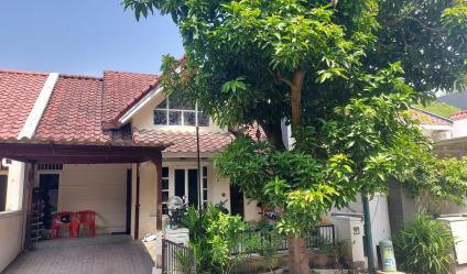 JUAL Murah Butuh Uang Rumah Siap Huni di Citraland, Surabaya.