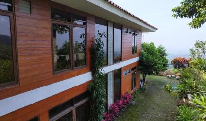 DIJUAL VILLA 2 LANTAI DI LEDUK TRETES PRIGEN PASURUAN