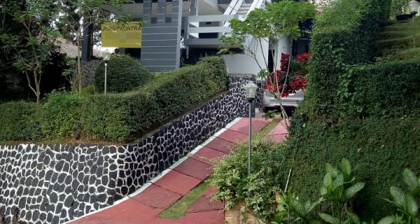 Jual Villa Murah Kawasan Grand Trawas Mojokerto