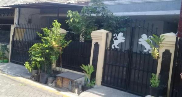Jual Rumah SHM di Gunung Sari Indah daerah Kedurus Surabaya