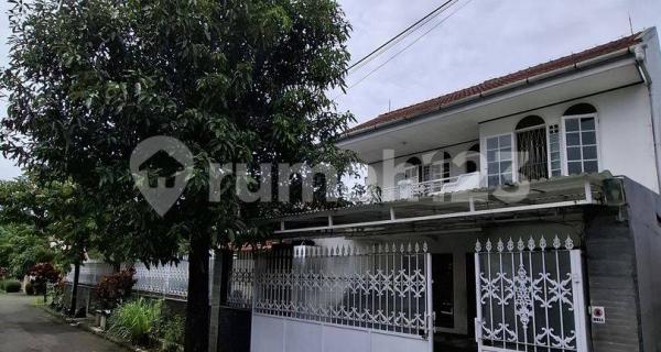 Dijual Rumah 2 Lantai di Golf Barat, Kota Bandung