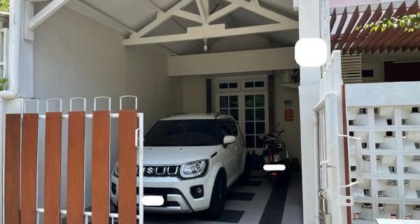 Rumah Ciamik Smart Home Semi Furnished Lokasi Perumnas Gayungan Surabaya Selatan