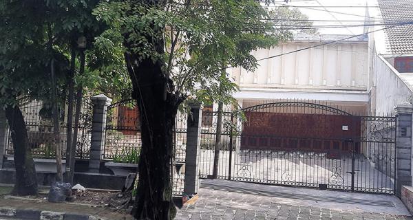 RUMAH MEWAH TANAH LUAS SUPER MURAH VIEW TAMAN DI SAYAP Jl. SUPRATMAN BANDUNG