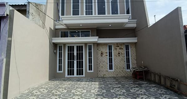 Rumah cantik Baru Gress Lokasi Perumahan Bumi Tengger Manukan Surabaya barat