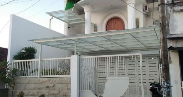 Jual Rumah Mewah Strategis di Jalan Petemon Kota Surabaya