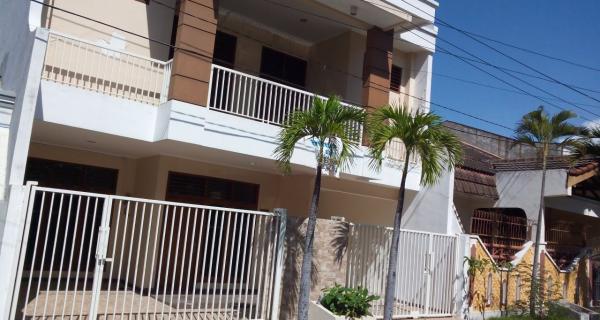 Rumah Kosong SHM Siap Huni Jalan Sutorejo Selatan Surabaya