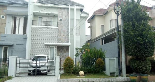 Rumah Minimalis Perumahan Grand Semanggi Daerah Rungkut