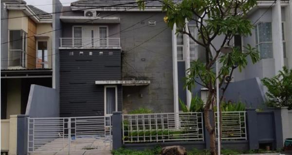 Rumah Minimalis Kawasan Perumahan Grand Semanggi Wonorejo
