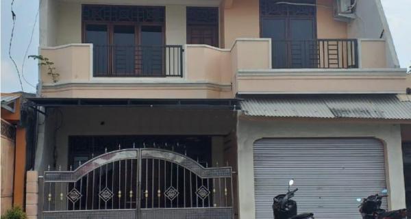 Rumah 2 Lantai Cocok Untuk Usaha di Brotonewgoro Gresik