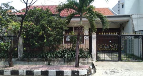 Rumah Luas Kawasan Perumahan YKP Penjaringan Sari Surabaya