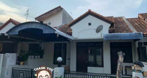 Rumah Terawat Perumahan Citraland Taman Puspa Raya Siap Huni