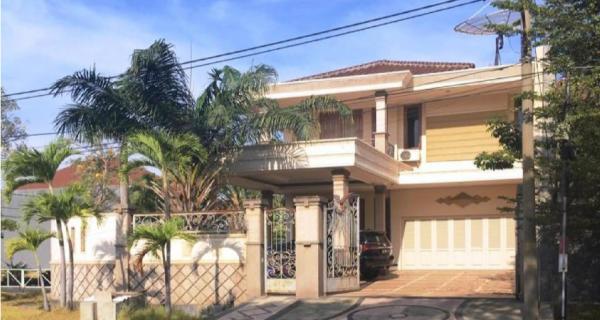 Jual Rumah Mewah SHM Galaxy Bumi Permai Kota Surabaya