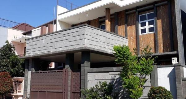 Jual Rumah Mewah Minimalis di Komplek Kurdi Regency Bandung