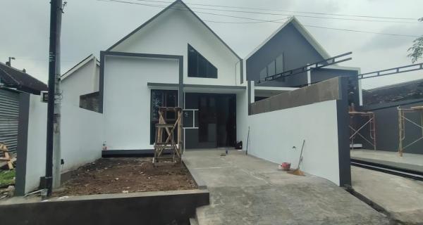 Rumah Minimalis 255 Juta Karanganyar Kota 