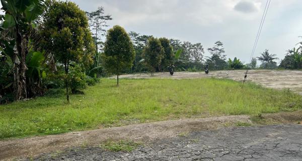 Tanah Datar 1100m² Kawasan Wisata Ngargoyoso 