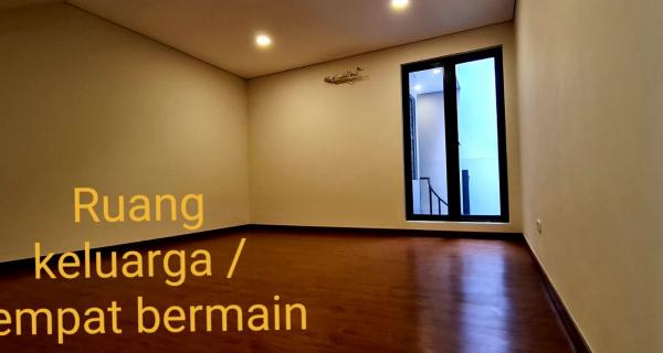 Dijual Rumah Baru Gress Manyar Jaya