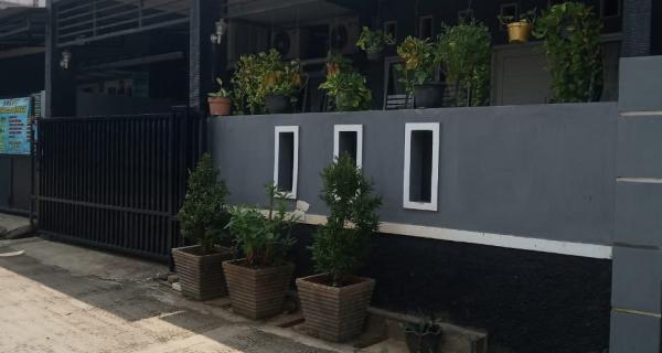 Dijual Rumah Nyaman Di Jl. Mushola Al Ikhlas Pondok Gede.