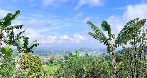 Tanah 4600m² View Cantik Kota Wisata Kemuning 