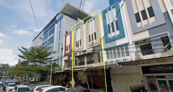 Dijual 2 Ruko Gandeng 4 Lantai di Kunjung Mae, Makassar