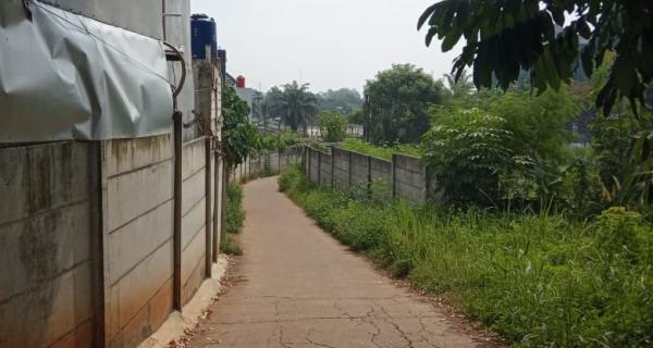 Tanah bagus sebrang alun2 depok dan dekat boulevard GDC