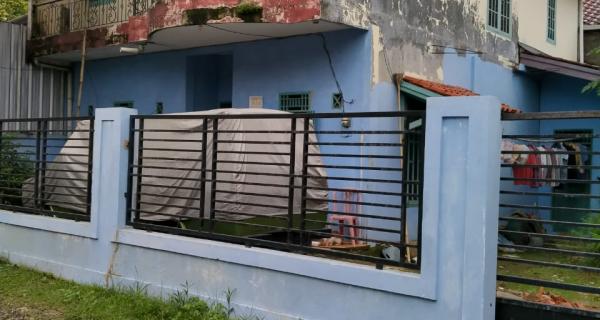 Rumah tingkat dekat Kantor Taspen Kalimulya Depok