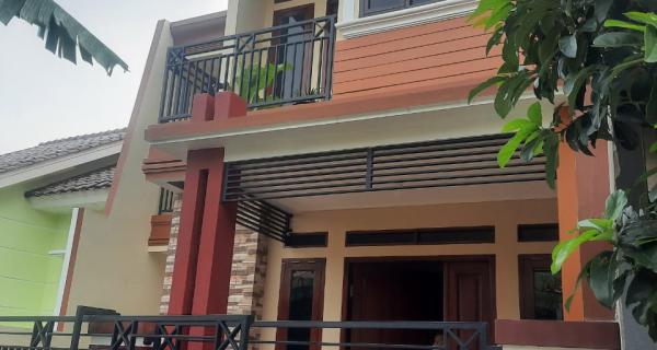 Rumah Tingkat 90/77 dekat Pasar Pucung Jatimulya Depok