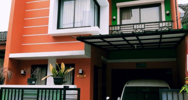 RUMAH DUA LANTAI HARGA SATU LANTAI PERUMAHAN GARDENIA Bogor