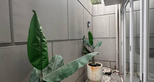 Rumah 2lantai dekat Lapan Kalisari Pasar Rebo Jakarta Timur 