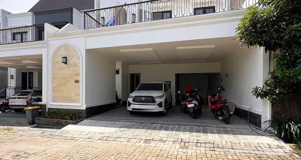 Rumah eropa klasik dekat Andara Jagakarsa Jakarta Selatan bonus minipool 