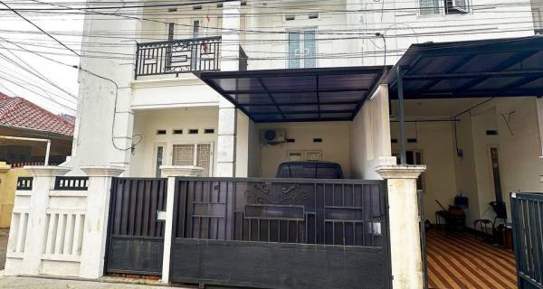 Rumah second hook di Pondok Kelapa Jakarta Timur 