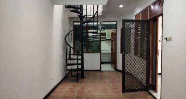 Dijual Rumah Wisma Mukti Klampis Semolo Barat